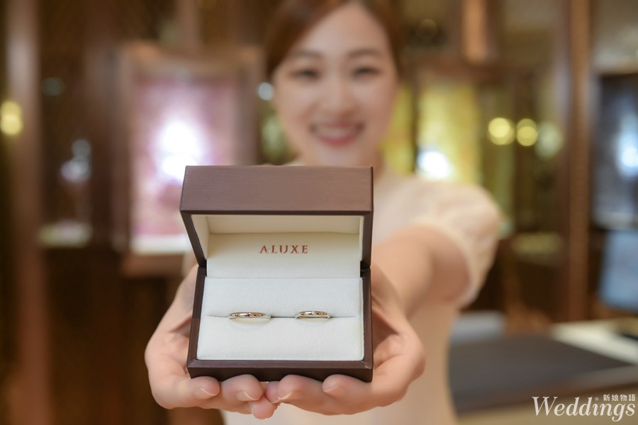 婚戒試戴｜準新娘編輯挑這款戒指 簡約風結婚對戒最耐看