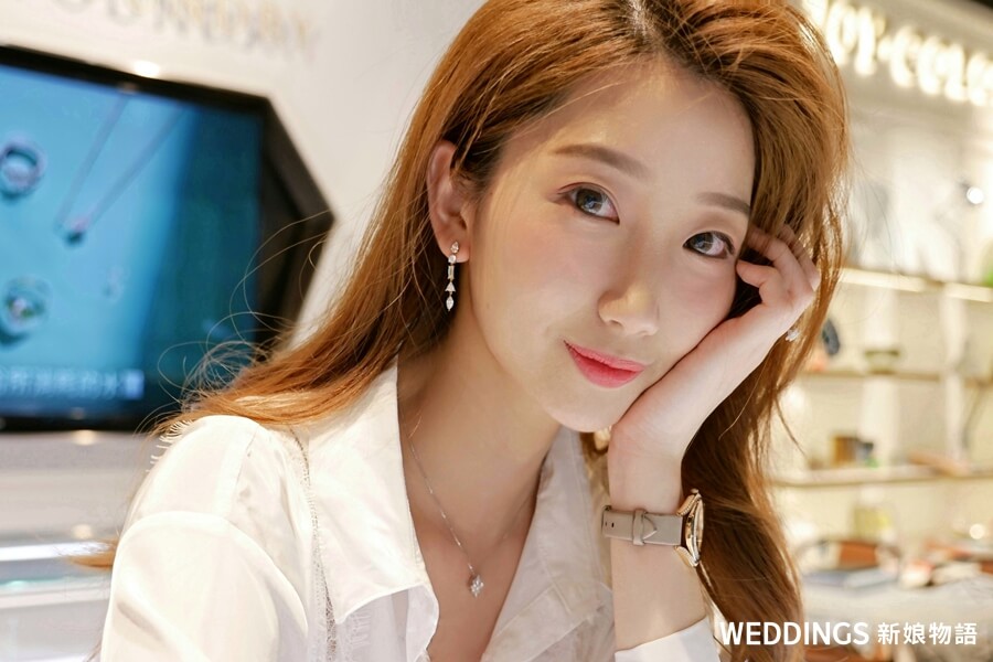 JOY COLORi 評價公開!學姊親身說:最愛地球的命定婚戒,是我獨一無二的選擇!